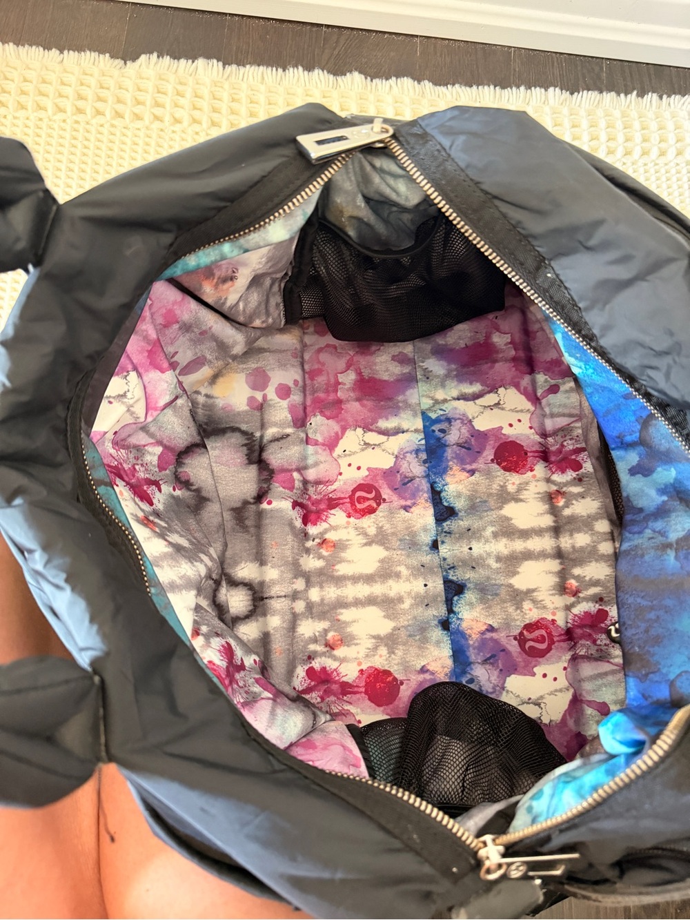 Lululemon Athletica Black Bon Voyage Duffel - Picture 3 of 6